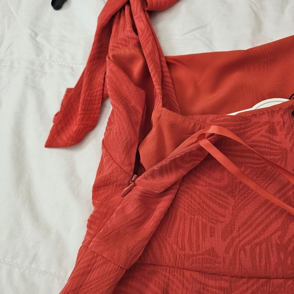 Gianni Bini Red Textured Tie Shoulder Dress Women Size 2 Tiered Ruffle NWT - Picture 12 of 13